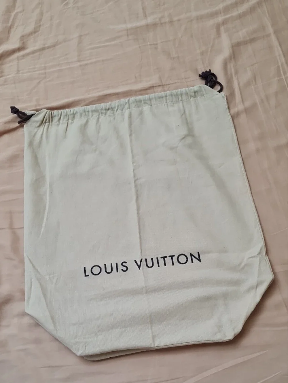 Louis Vuitton Cream Dust Bag